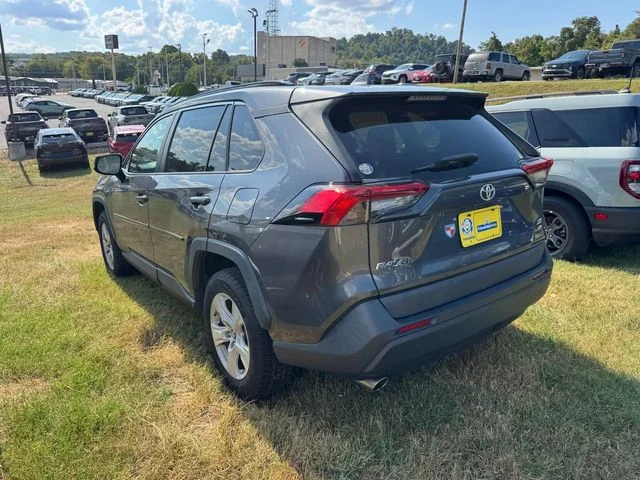 Used 2019 Gray Toyota XLE image 16