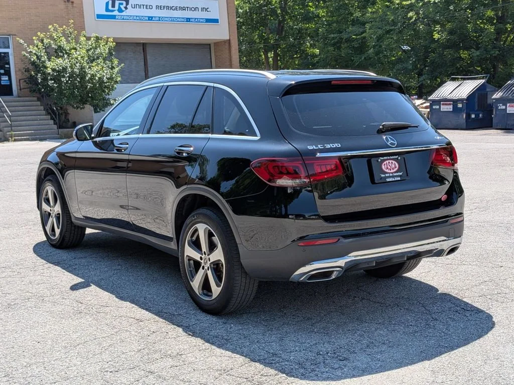 Used 2020 Black Mercedes-Benz GLC 300 image 9