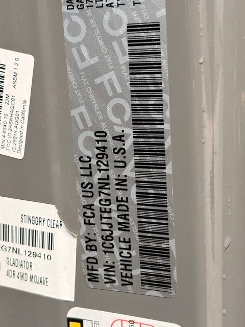 Used 2022 Gray Jeep Mojave image 34