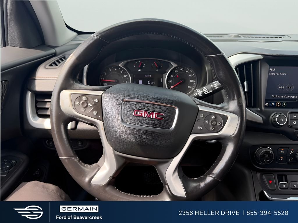 Used 2020 Steel Metallic GMC SLT image 22