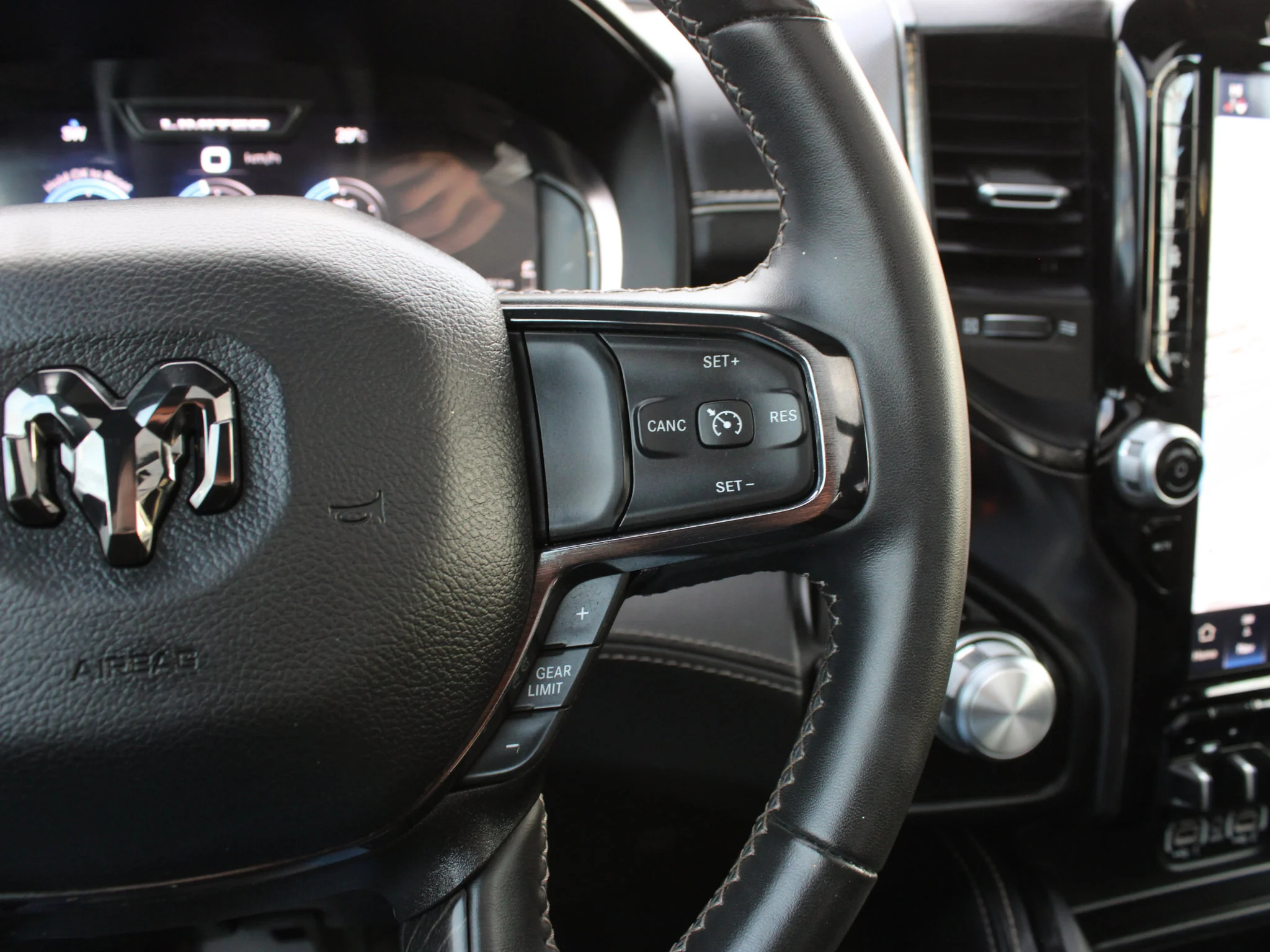 Certified Used 2023 Black RAM Limited * No Accidents | HEMI V8 | Alpine | Heated Seats | Apple CarPlay | Tonneau Cover image 23