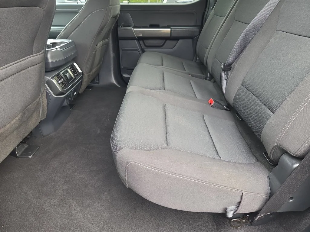 Used 2023  Ford XLT image 22