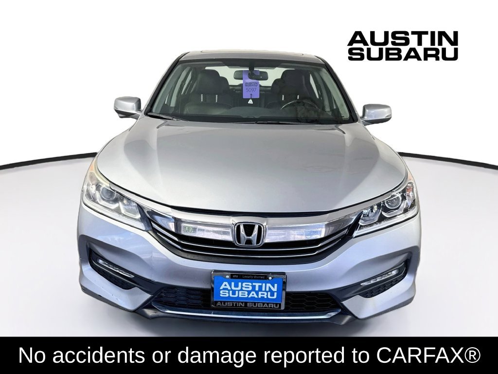 Used 2016 Silver Honda EX-L image 2