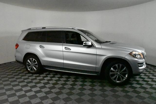 Used 2016  Mercedes-Benz GL 450 image 6