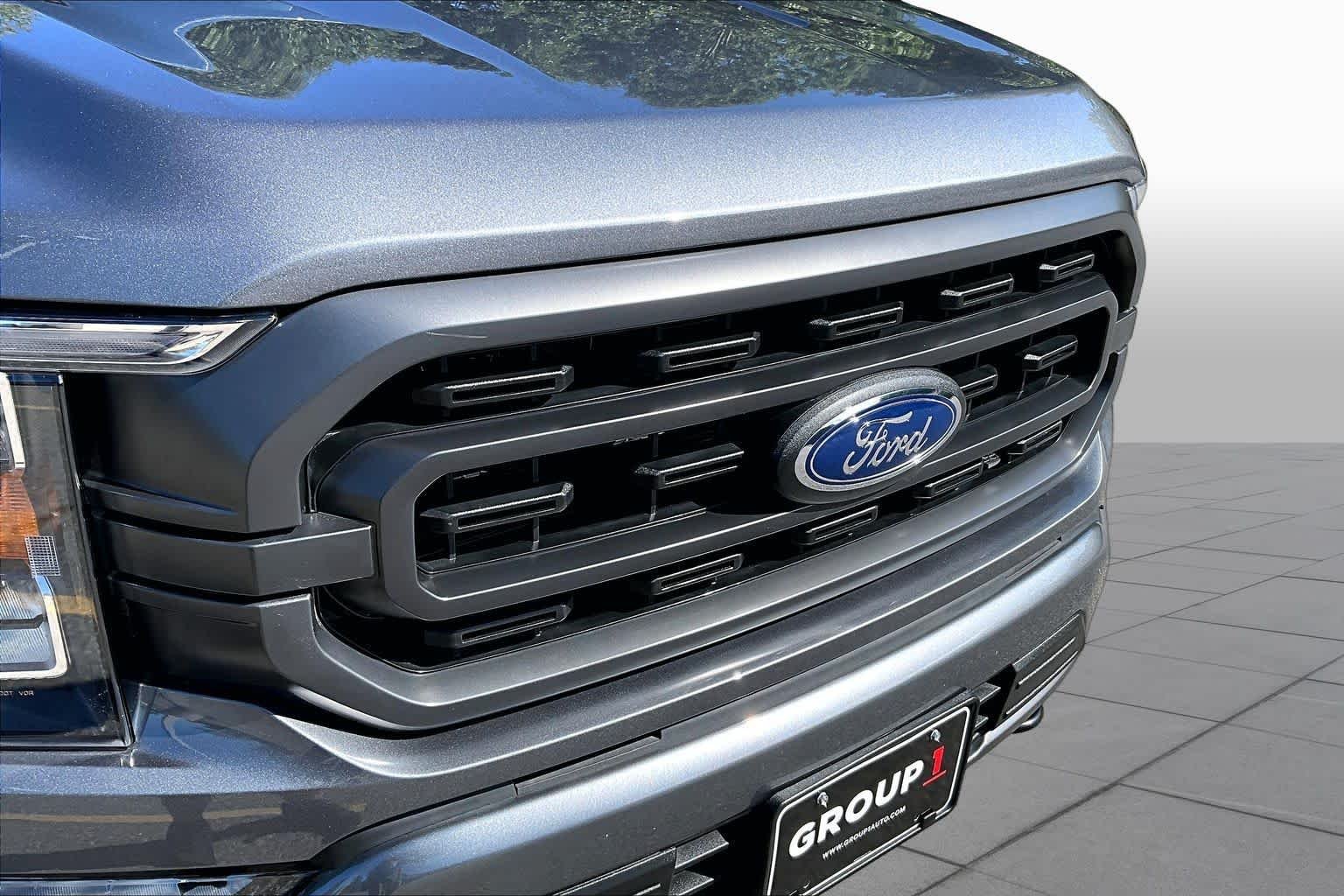 Used 2023 Carbonized Gray Ford XLT image 31