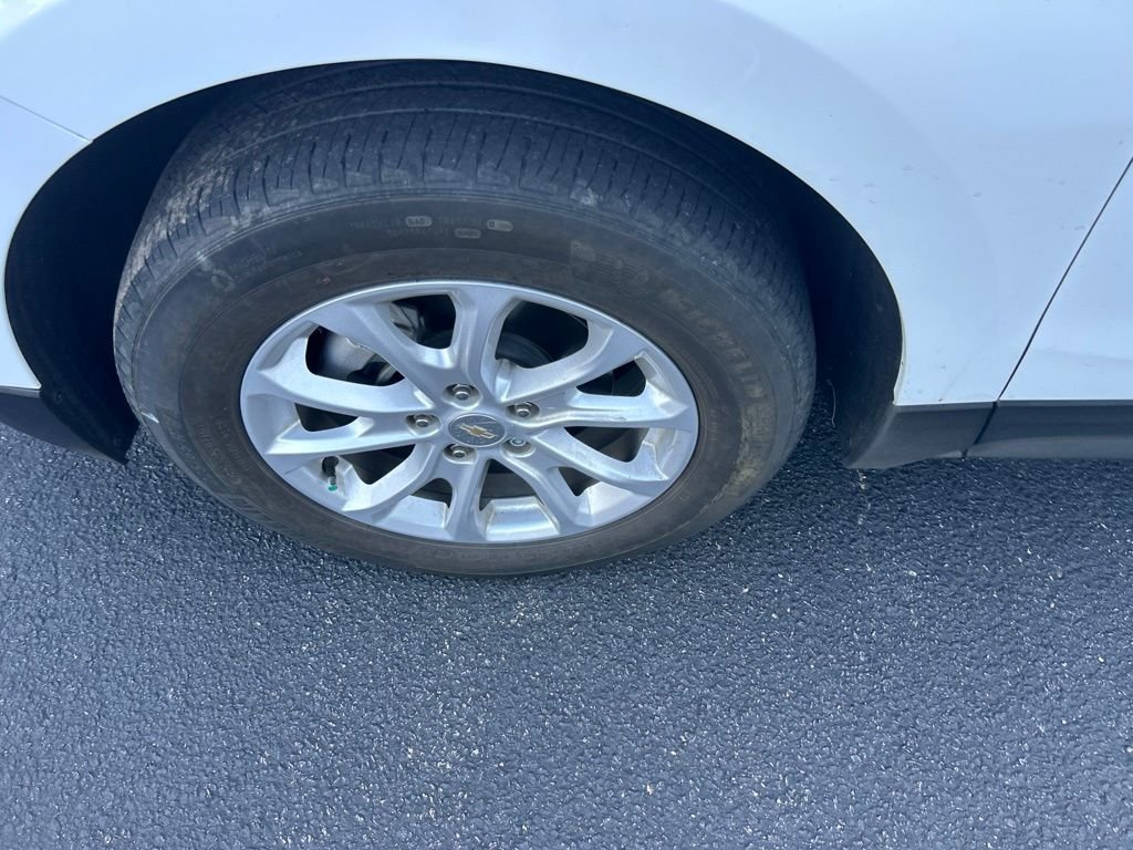 Used 2020 White Chevrolet LT image 13