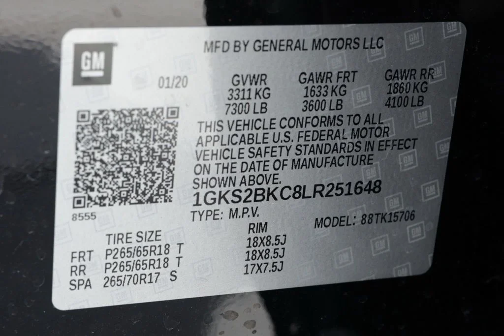 Used 2020 Black GMC SLT image 41