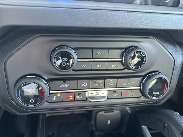 New 2026 Desert Sand Ford Badlands® image 17