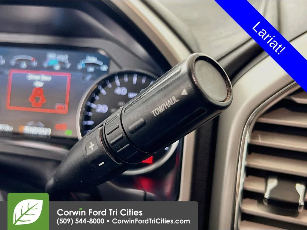 Used 2017 Shadow Black Ford Lariat image 10