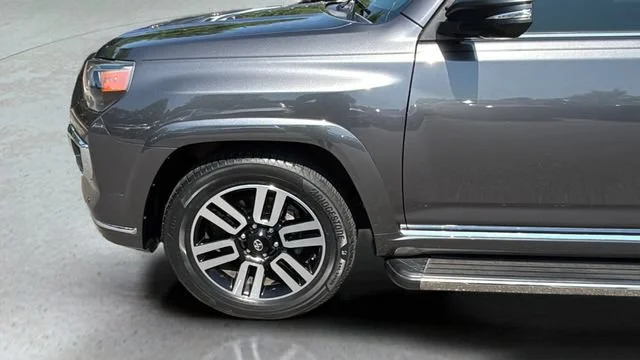 Used 2022 Gray Toyota Limited image 34