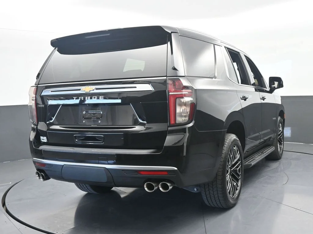 Used 2021 Black Chevrolet High Country image 5