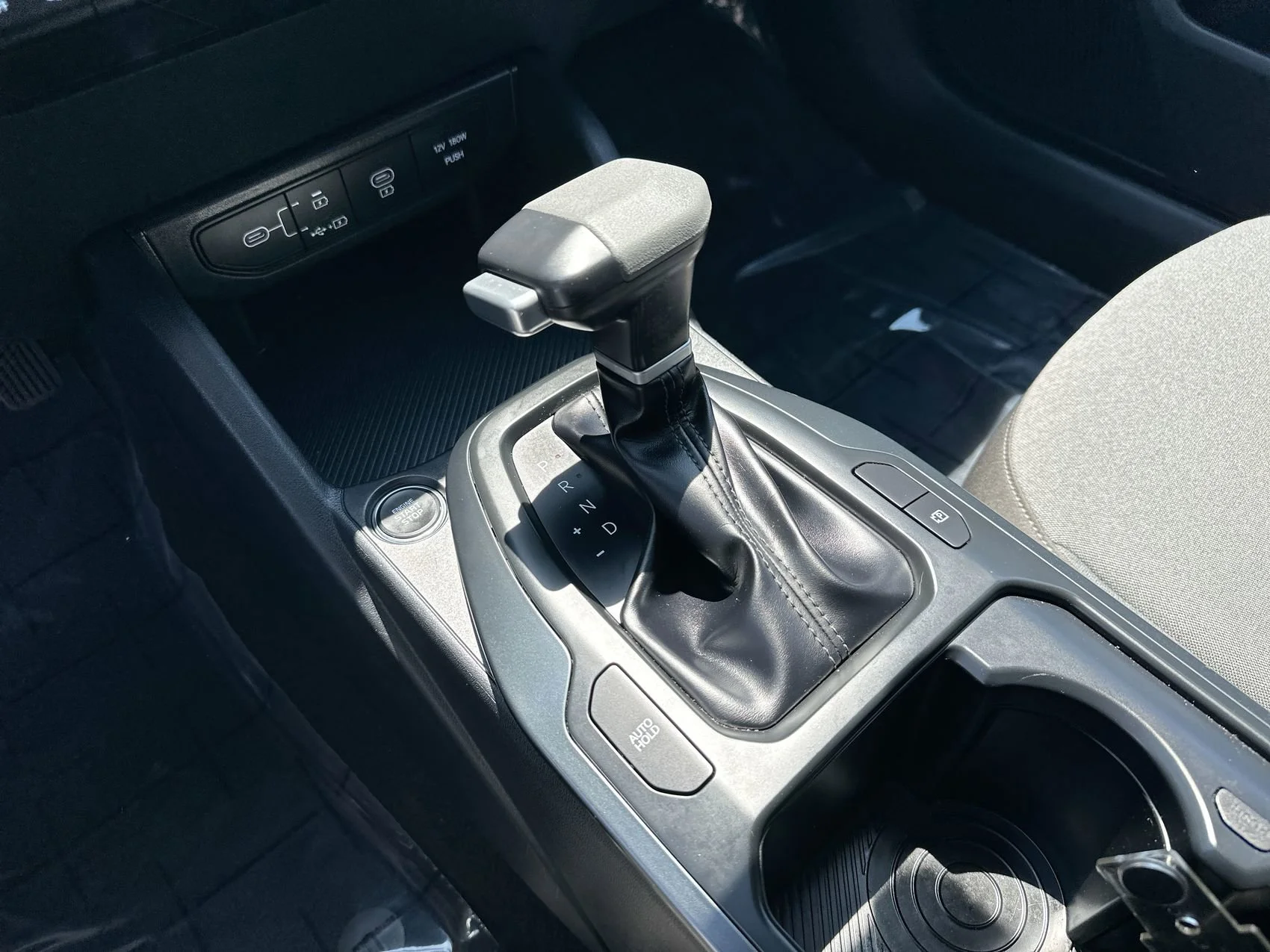 Used 2025 Deep Sea Blue Kia LXS image 18
