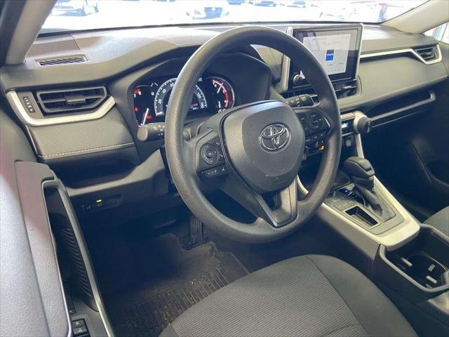Used 2025 Silver Sky Metallic Toyota LE image 13