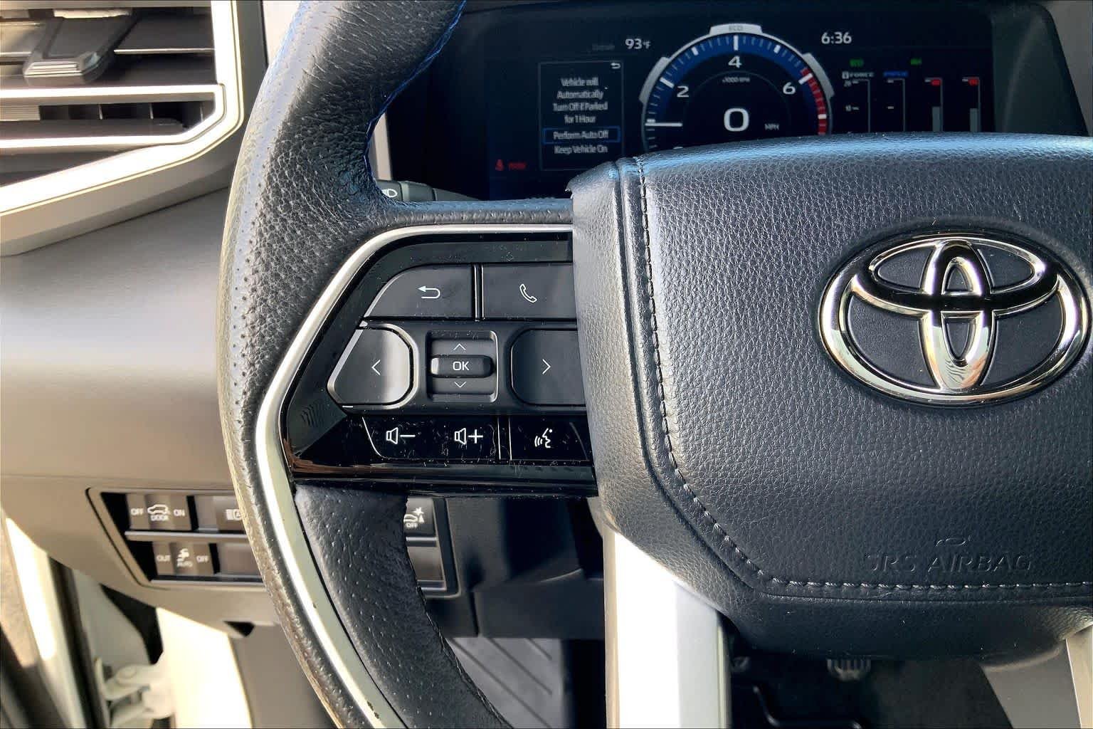 Used 2023 Wind Chill Pearl Toyota Platinum image 24