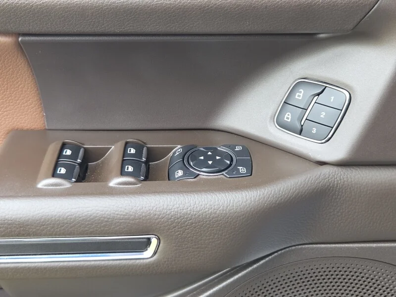 Used 2024 Black Metallic FORD KING RANCH image 28