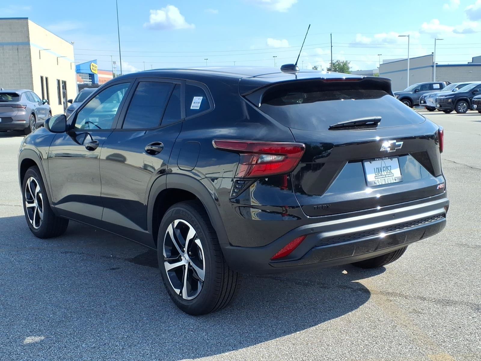 2026 Chevrolet Trax RS - Photo 4