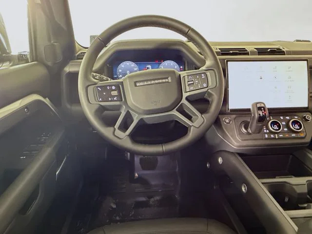 New 2026 Fuji White Land Rover X-Dynamic SE image 25