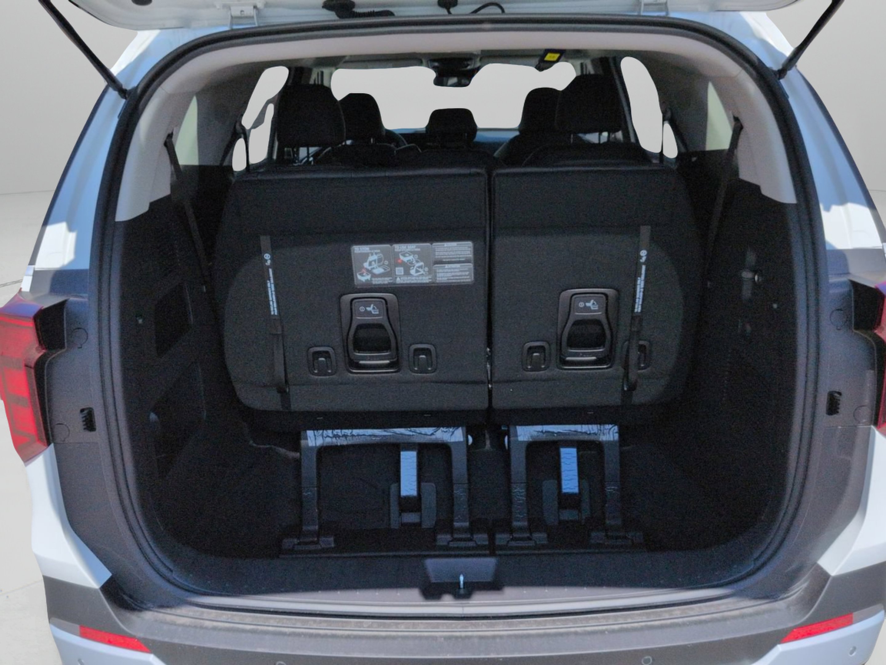 New 2026 Snow White Pearl Kia LXS image 58