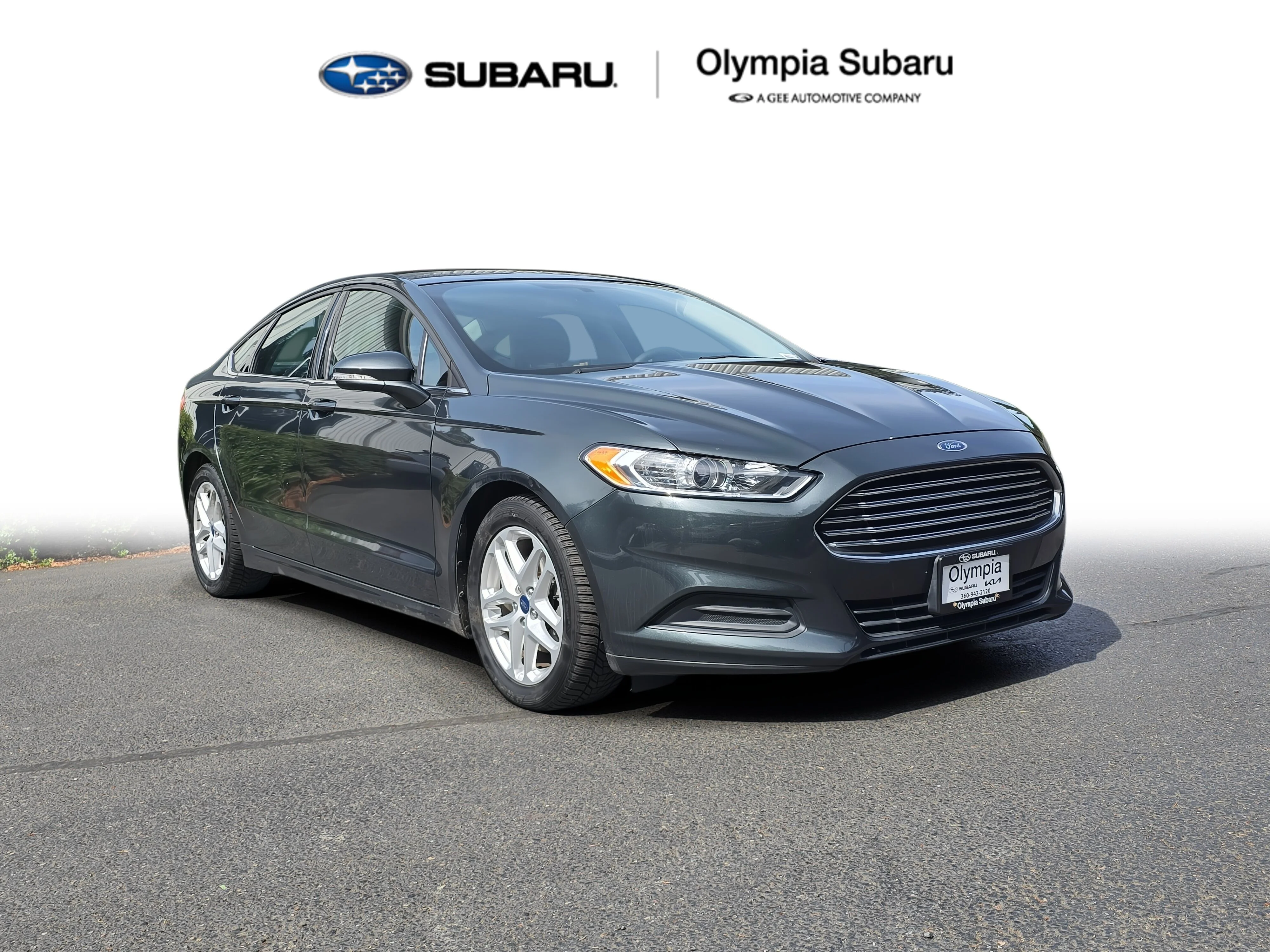 2016 Ford Fusion SE FWD's photo