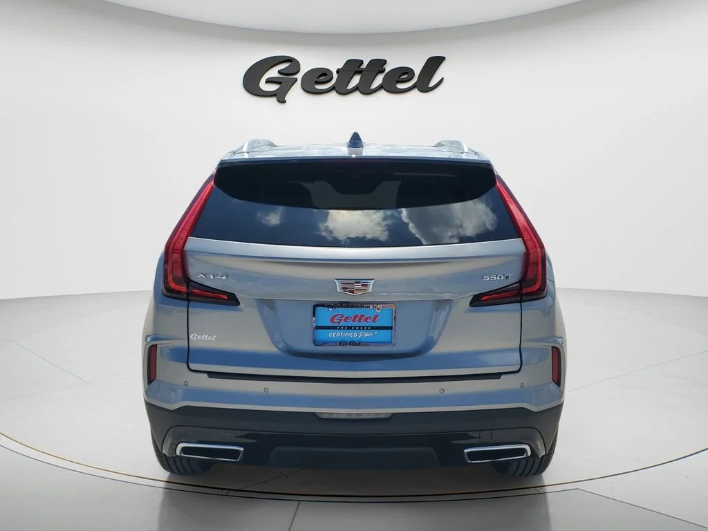Used 2025 Argent Silver Metallic Cadillac Premium Luxury image 6