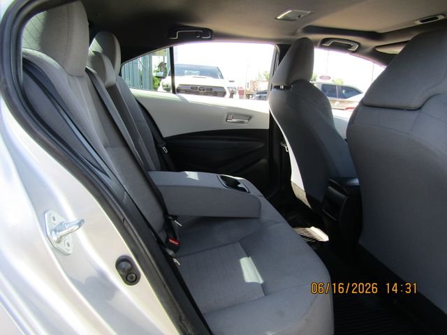 Certified Used 2022 Classic Silver Metallic Toyota SE image 25