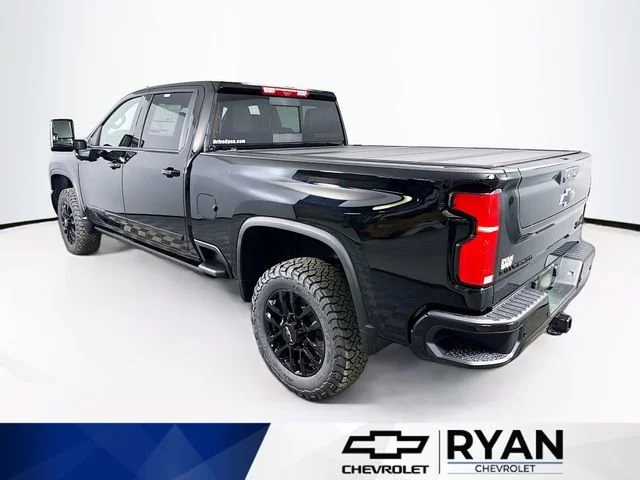 New 2026 Black Chevrolet High Country image 5