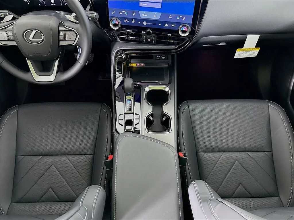 2026 Lexus NX 450h+ Luxury - Photo 17