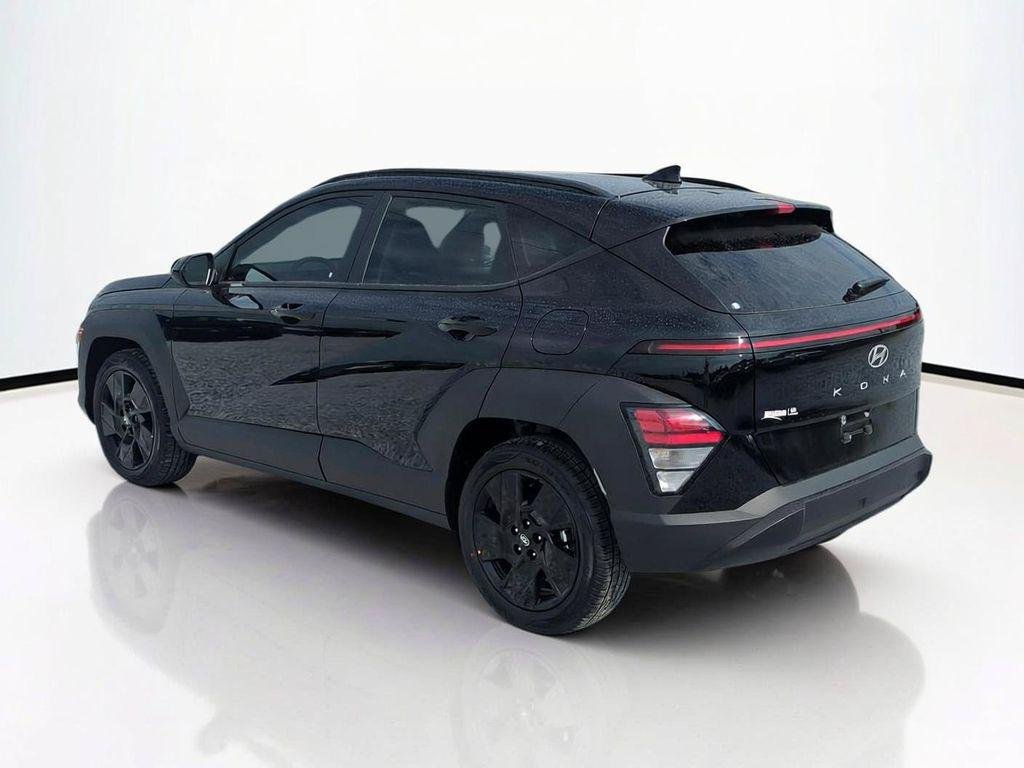 New 2027 Black Hyundai SEL Sport FWD image 7