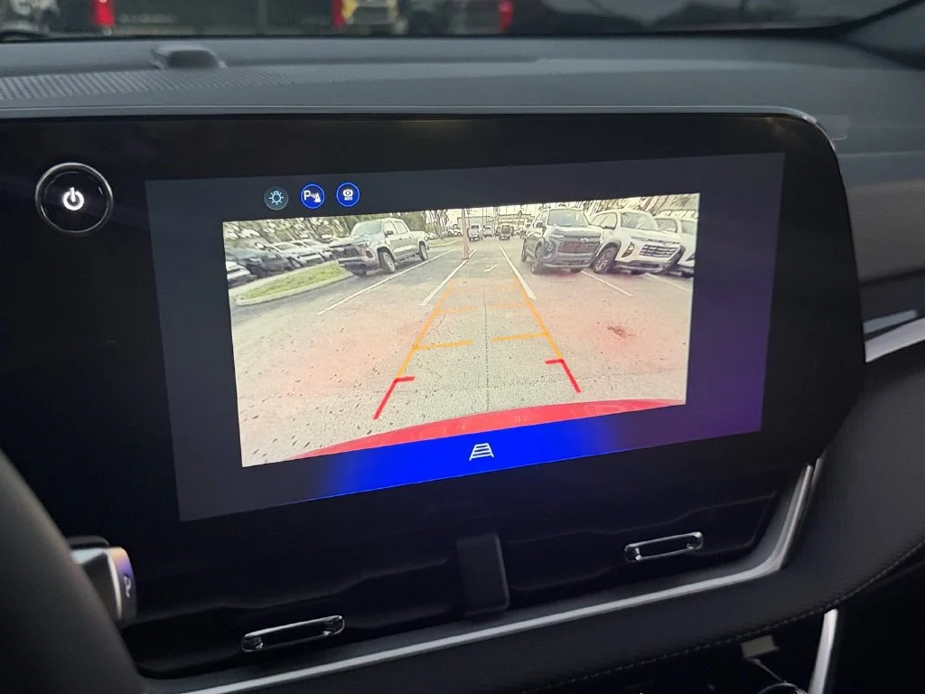 2027 Chevrolet Equinox LT - Photo 18