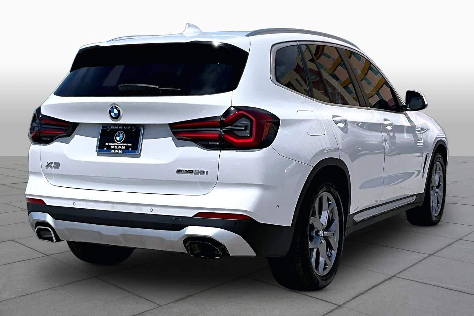 Used 2023 Alpine White BMW sDrive30i image 12