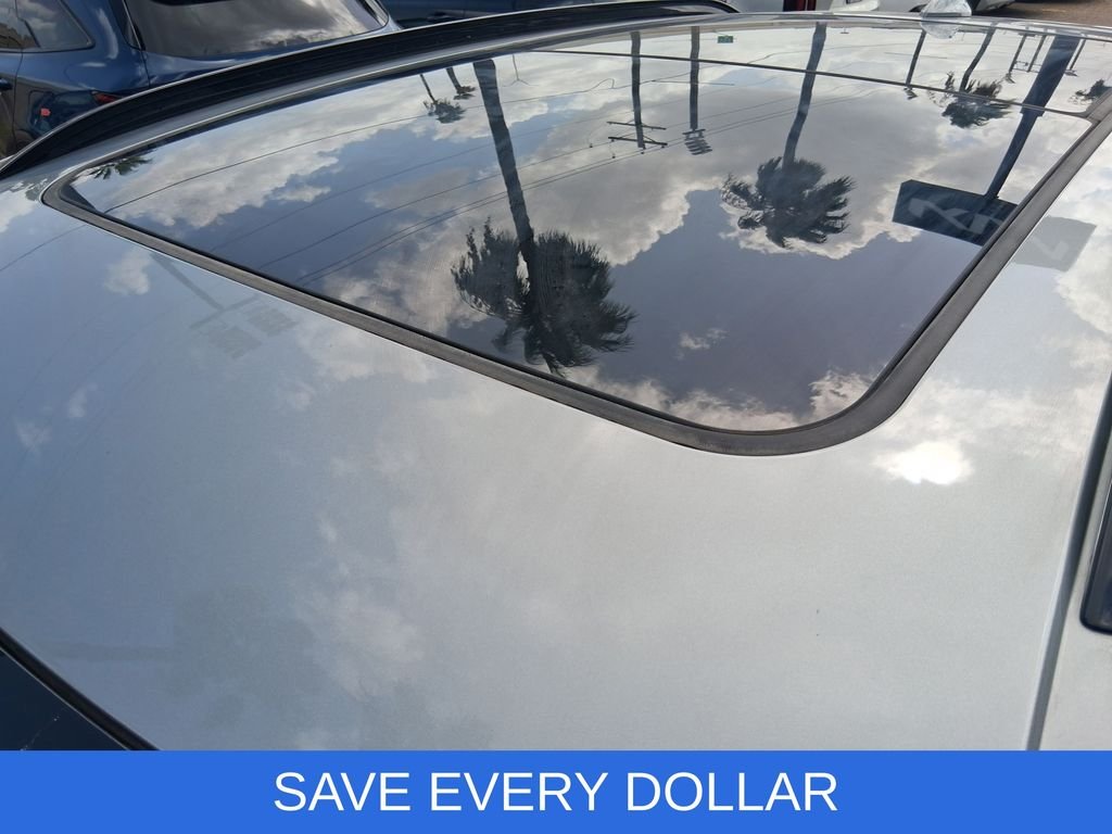 Used 2023 Gray Buick Essence image 7