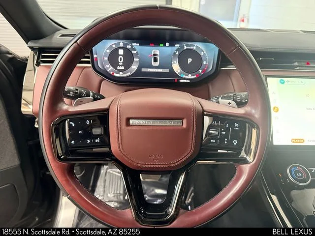 Used 2023  Land Rover SE Dynamic image 21