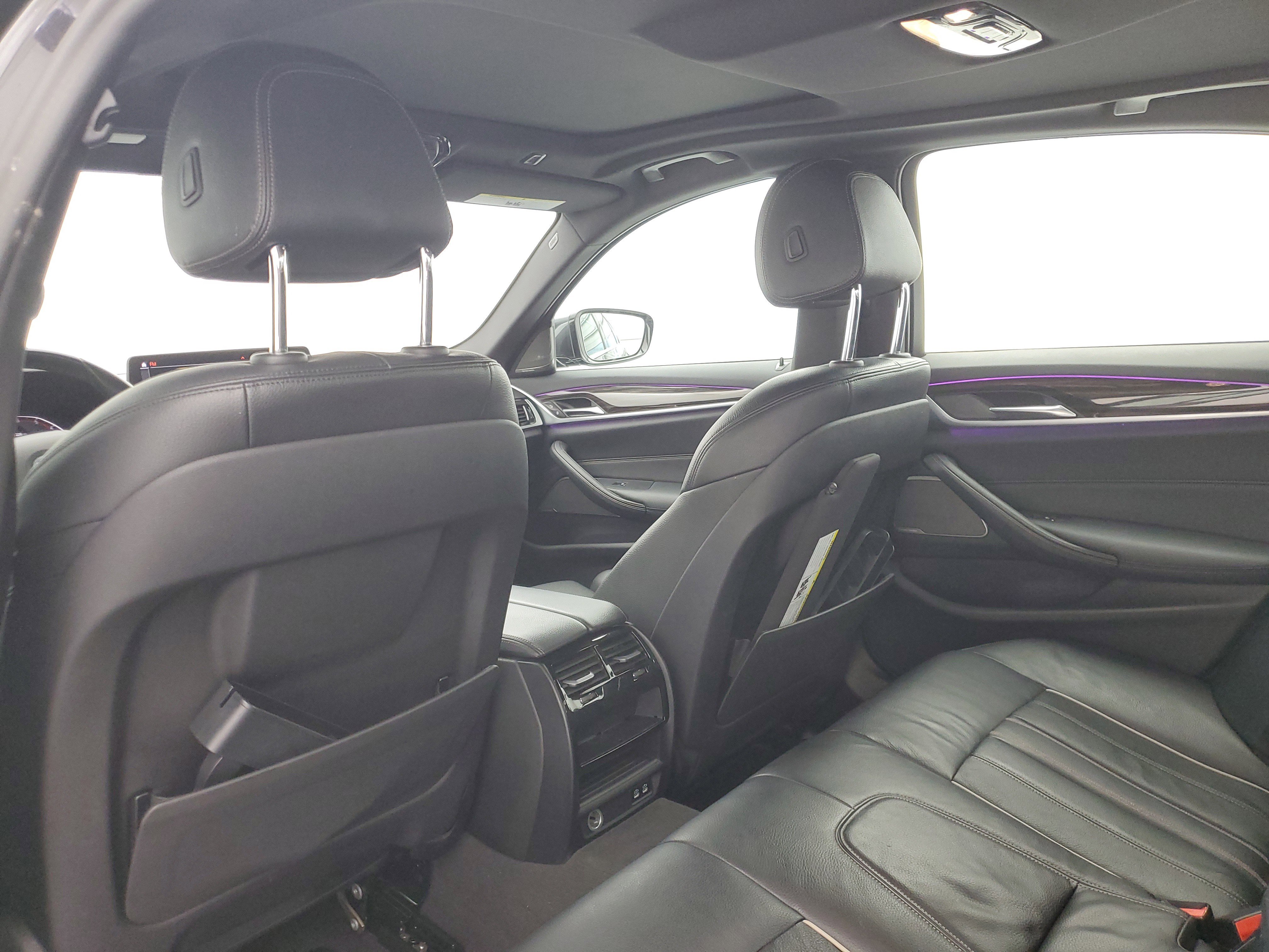 Used 2023 Dark Graphite Metallic BMW 530i image 14