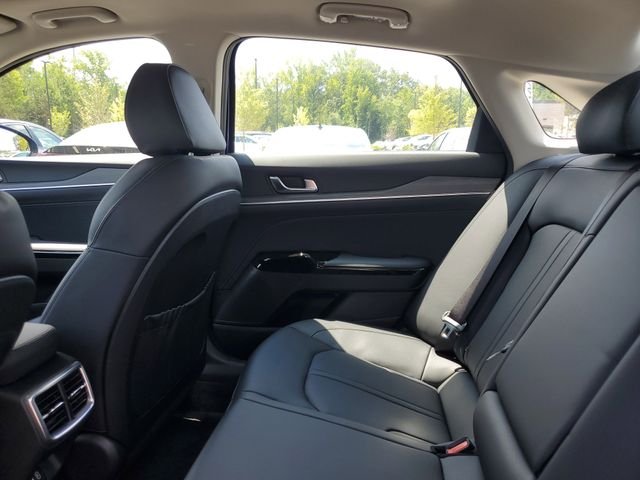 2025 Kia K5 EX - Photo 8