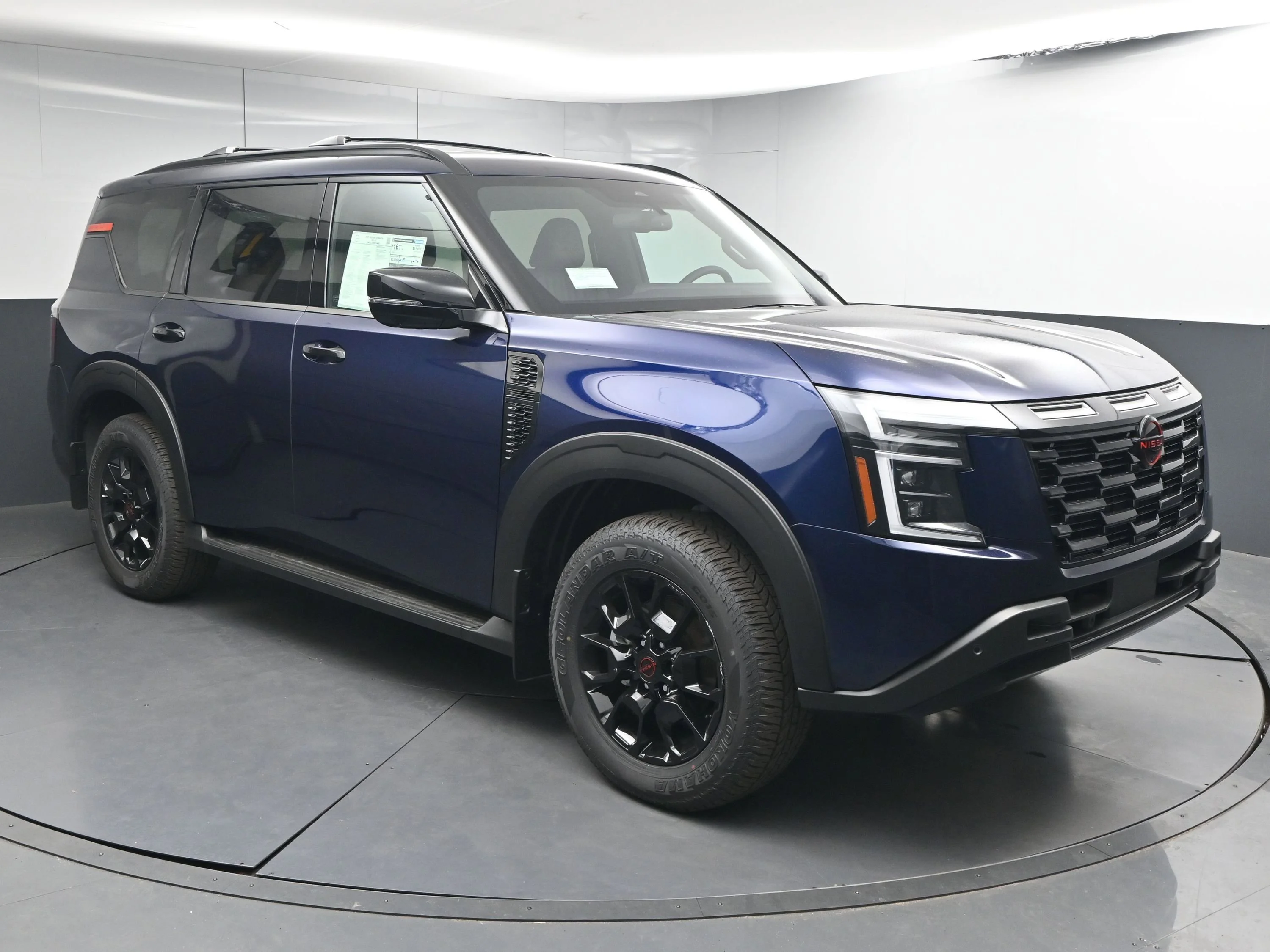 2026 Nissan Armada PRO-4X's photo