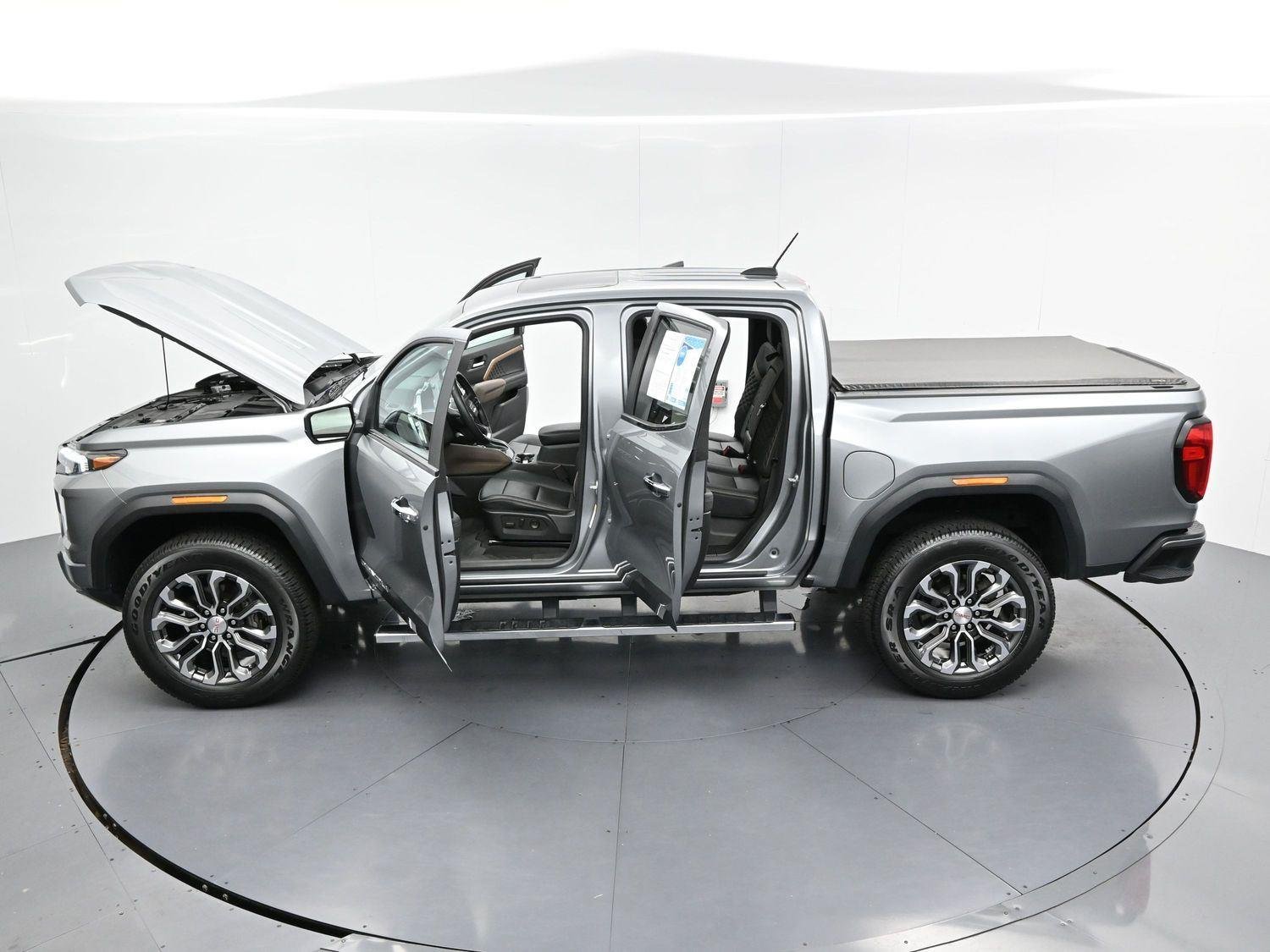 Used 2023 Sterling Metallic GMC Denali image 43