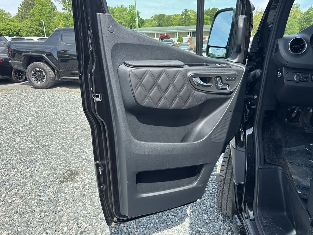 Used 2024 Black Mercedes-Benz Cargo 170 WB image 30
