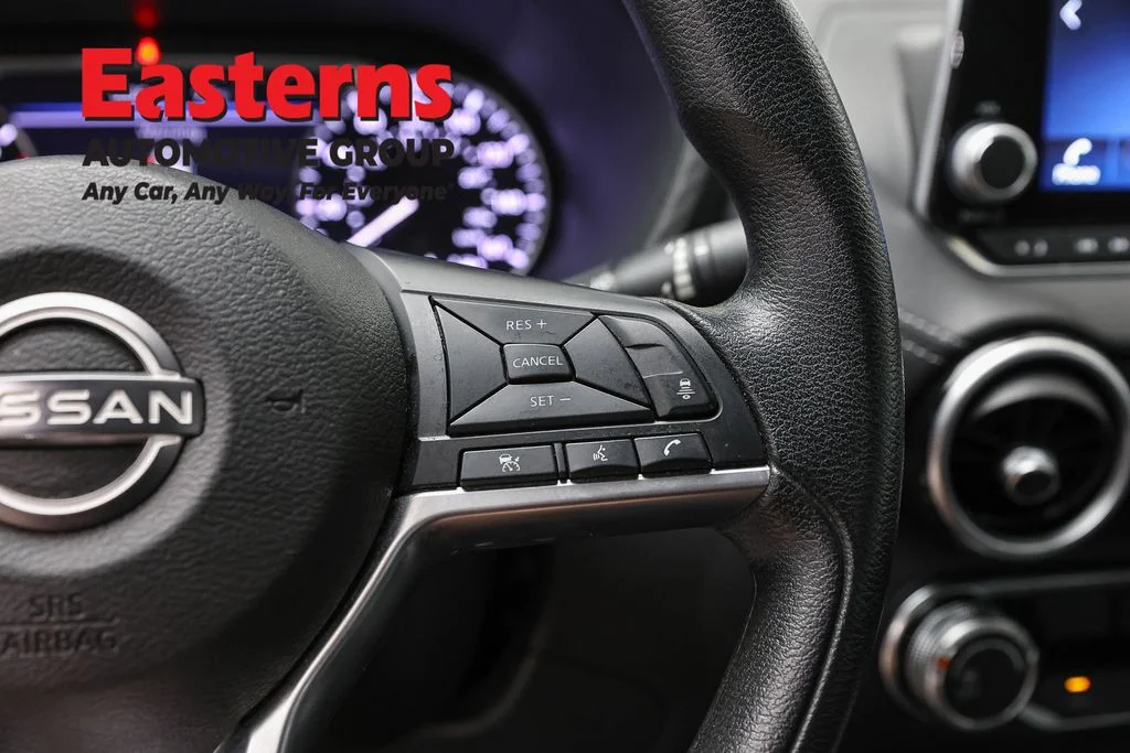 Used 2024 Gray Nissan SV image 16
