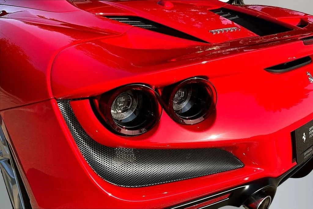 Used 2022 Rosso Corsa Ferrari  image 20