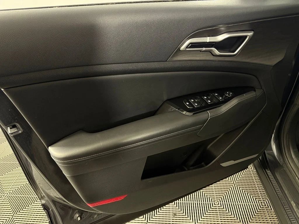 Certified Used 2024 Gray Kia X-Line image 25