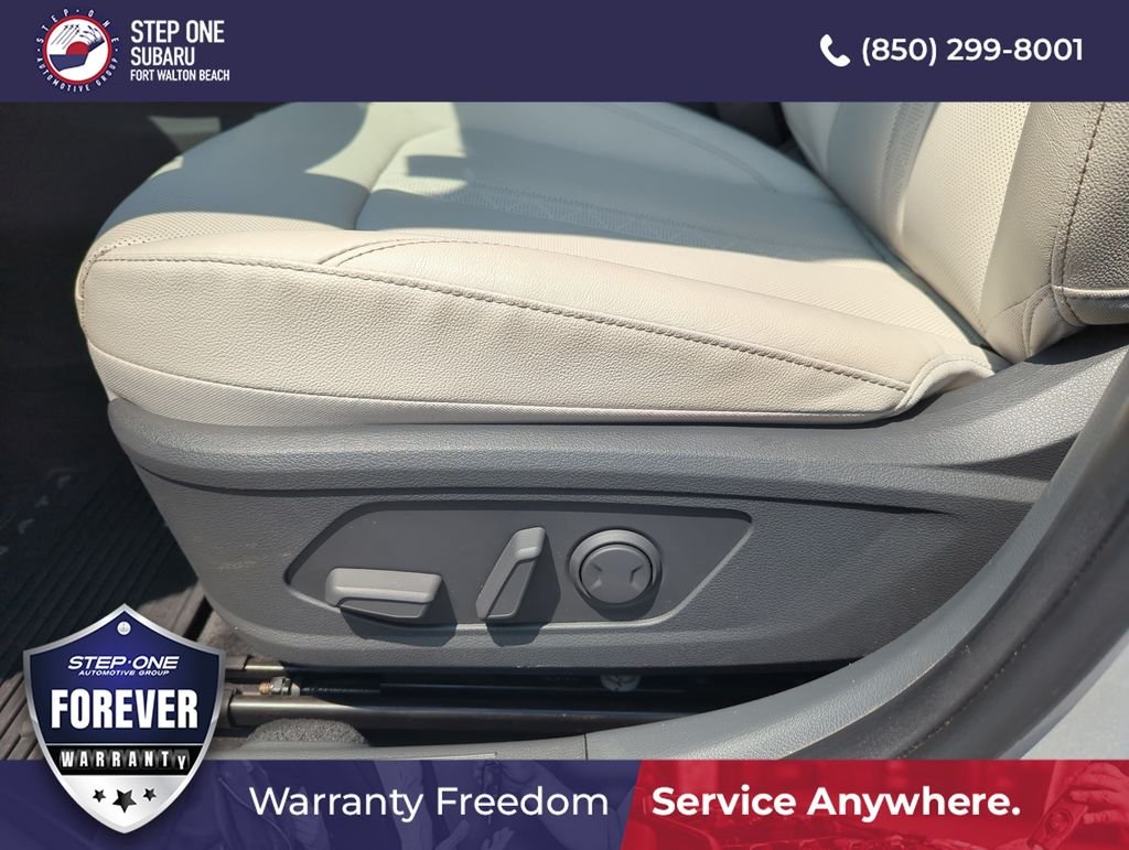 Used 2023 Silver Hyundai Limited image 13