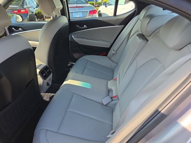 2023 GENESIS G70 Standard - Photo 22