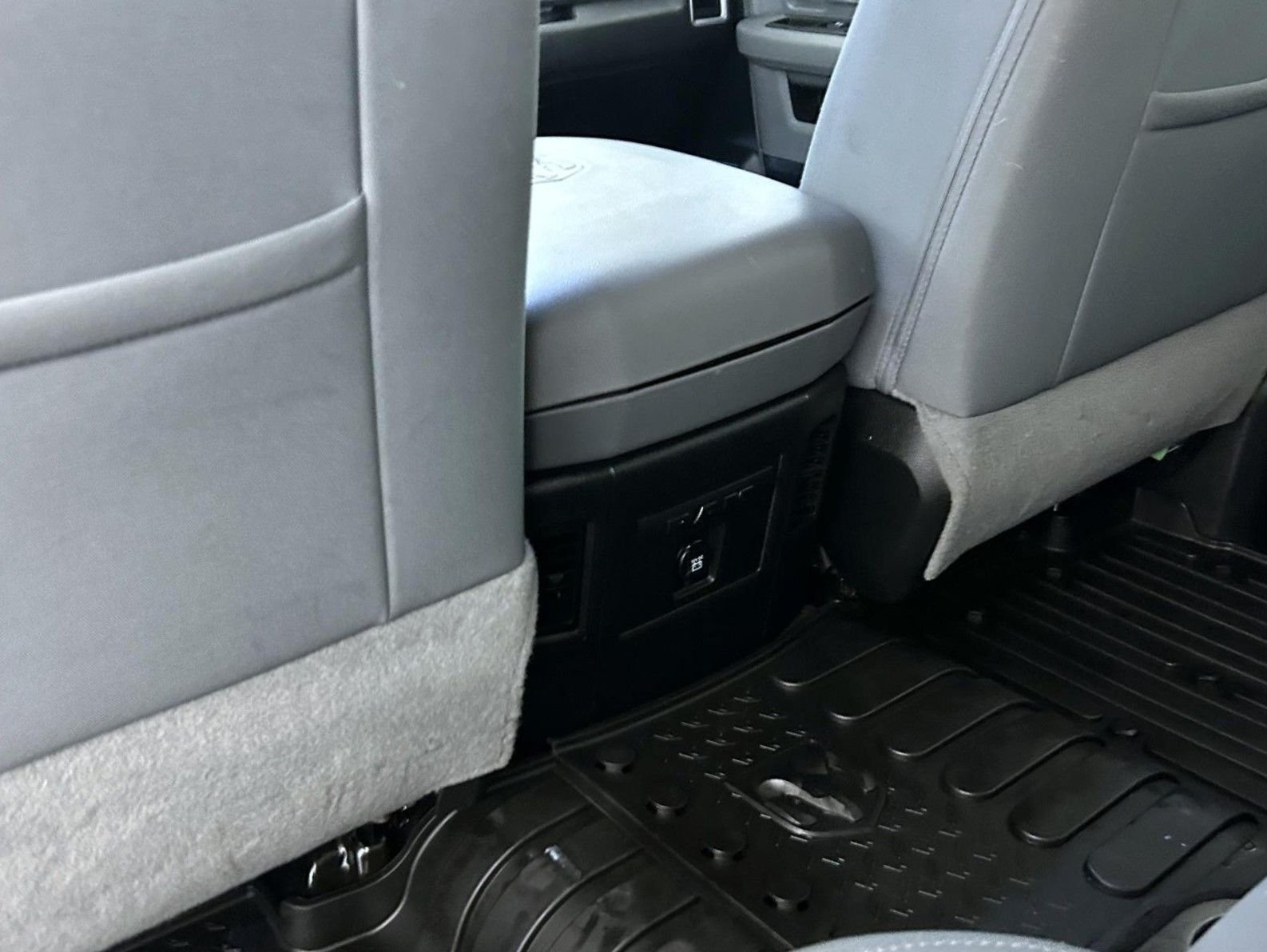 Used 2017 Gray Ram Big Horn image 21
