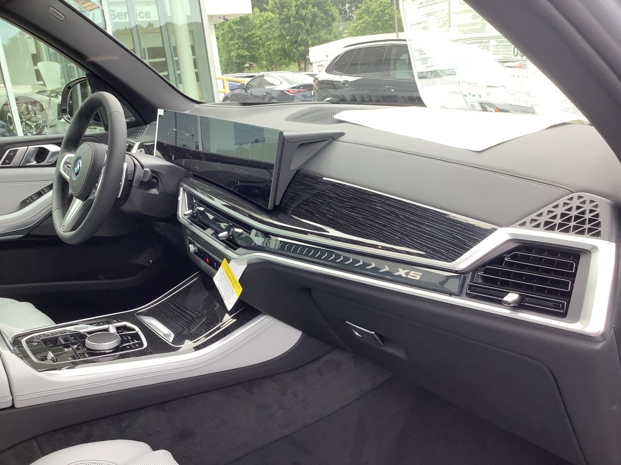 New 2026 Brooklyn Grey Metallic BMW xDrive50e image 38