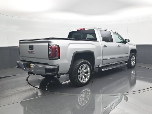 Used 2018 QUICKSILVER METALLIC GMC SLT image 5