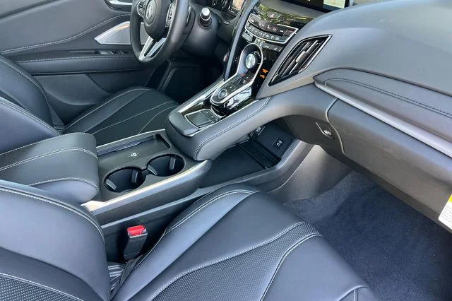 New 2026 Liquid Carbon Metallic Acura Technology Package image 13