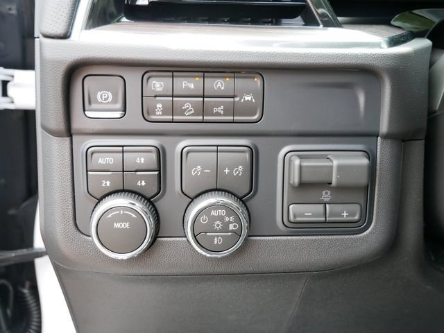 New 2026 Polar White Tricoat Chevrolet Premier image 14