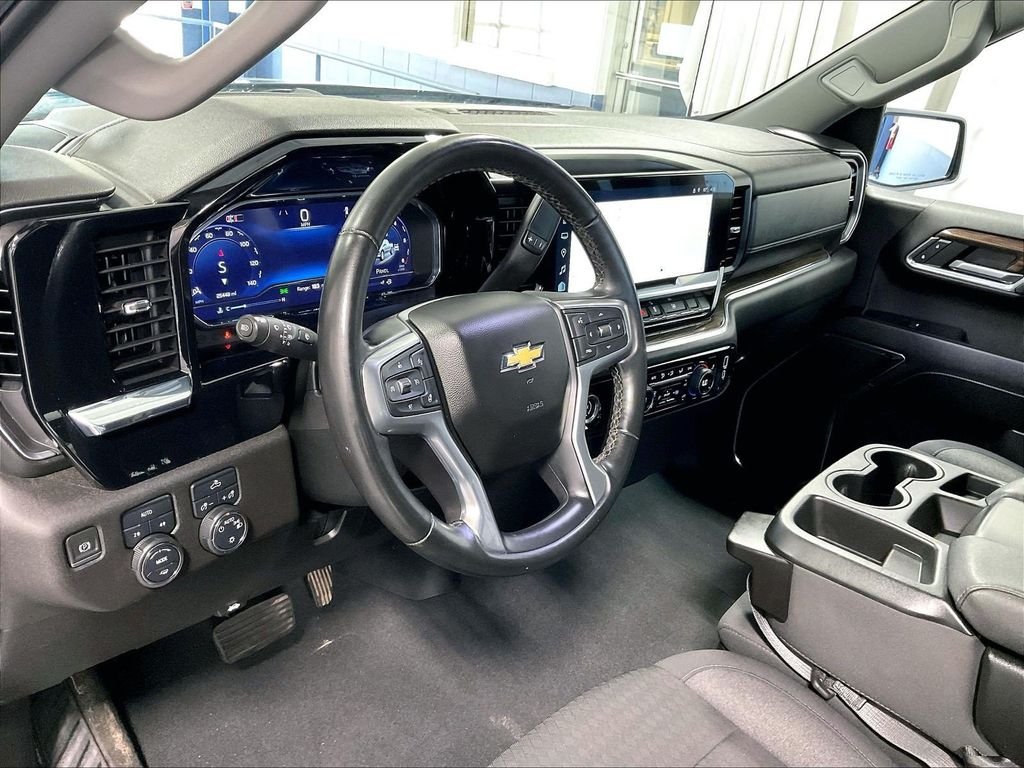 Used 2024 Blue Chevrolet LT image 8