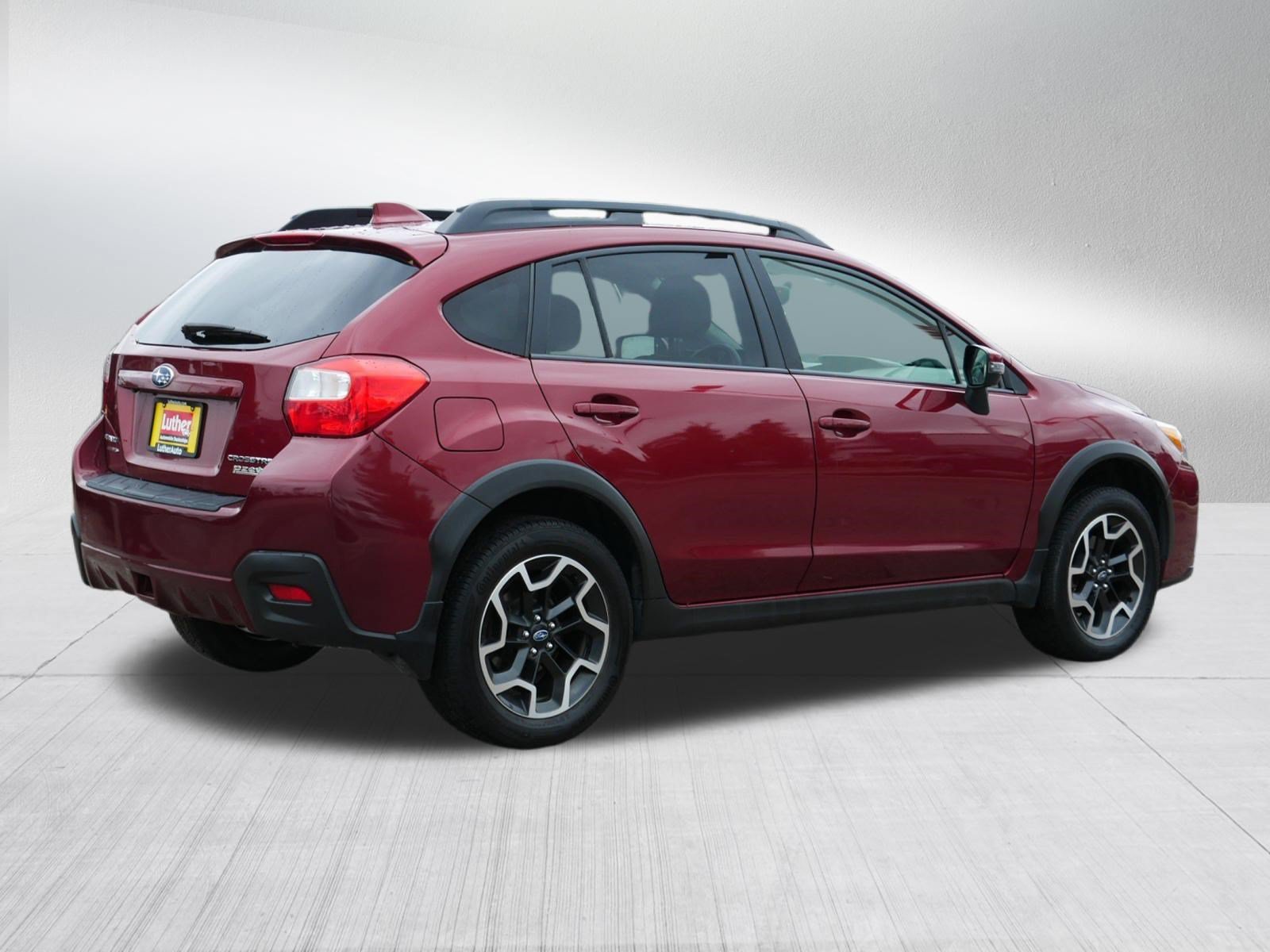 Used 2017 Venetian Red Pearl Subaru Limited image 7