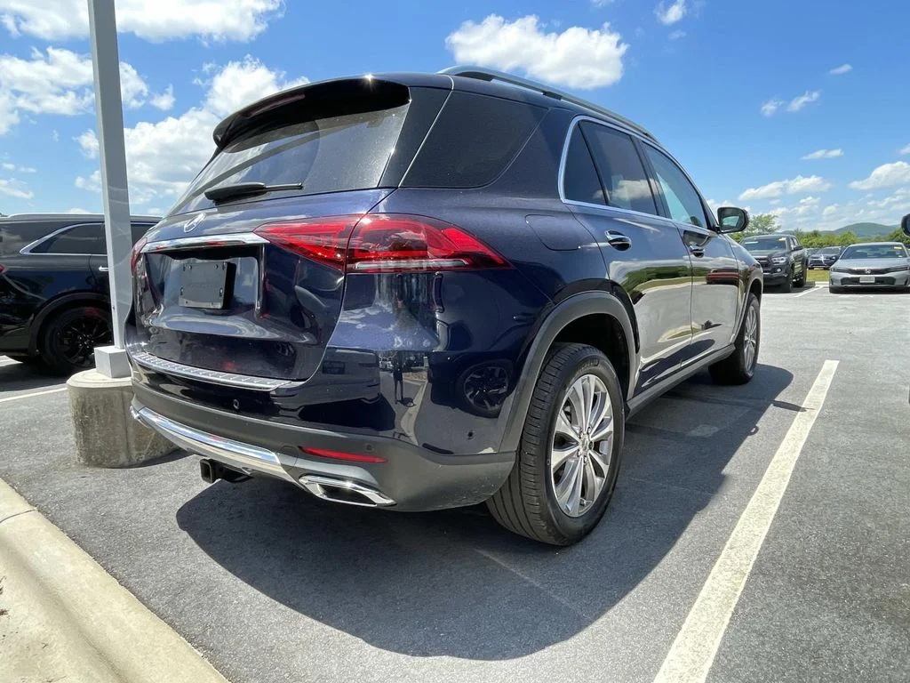 Used 2022 Lunar Blue Metallic Mercedes-Benz GLE350 image 4